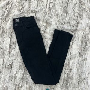 BDG Urban Outfitters Twig High Rise Black Distressed Skinny Jeans 24